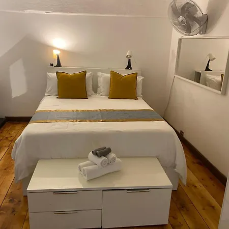 Coronari 45 Apartament *