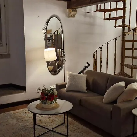 Coronari 45 * Ρώμη